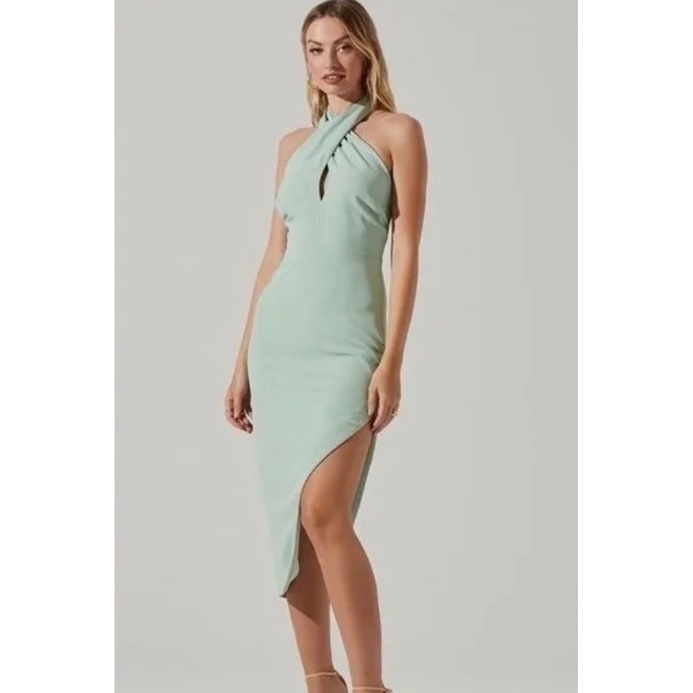 ASTR Jodie Mint Halter‎ Keyhole Asymmetrical Midi Dress L
